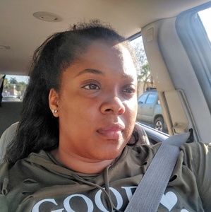 Meet your Posher, Teairya